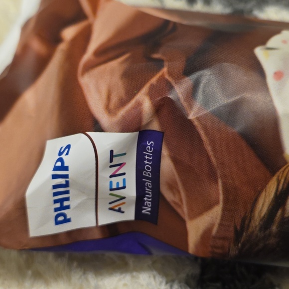 Set Of 3 Philips Avent Bottles - Picture 2 of 3